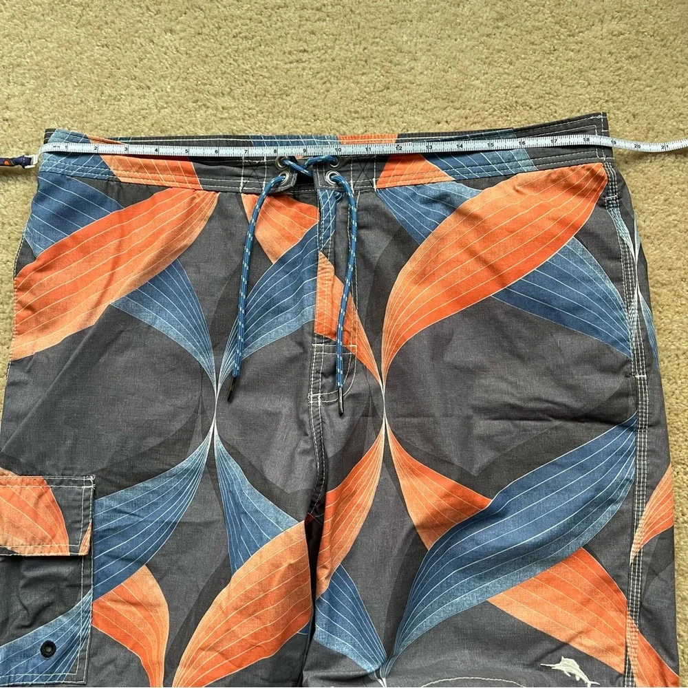 Tommy Bahama Relax Men’s Blue Gray Orange Mesh Lined Swim Trunks - Size L - EUC